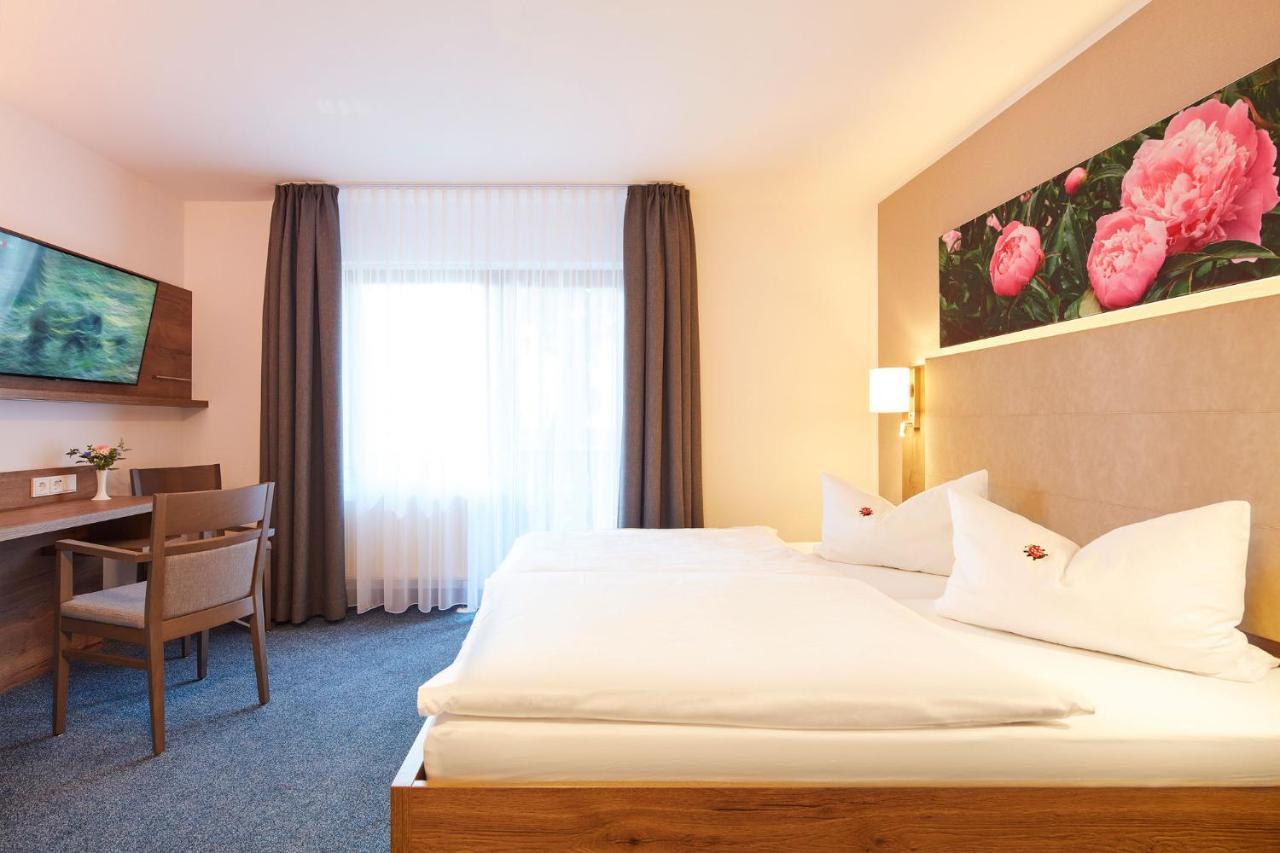 Hotel Garni Sonnenhof Reichenberg  Zewnętrze zdjęcie