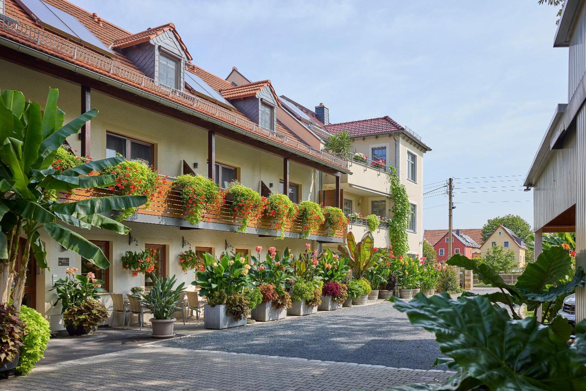 Hotel Garni Sonnenhof Reichenberg  Zewnętrze zdjęcie