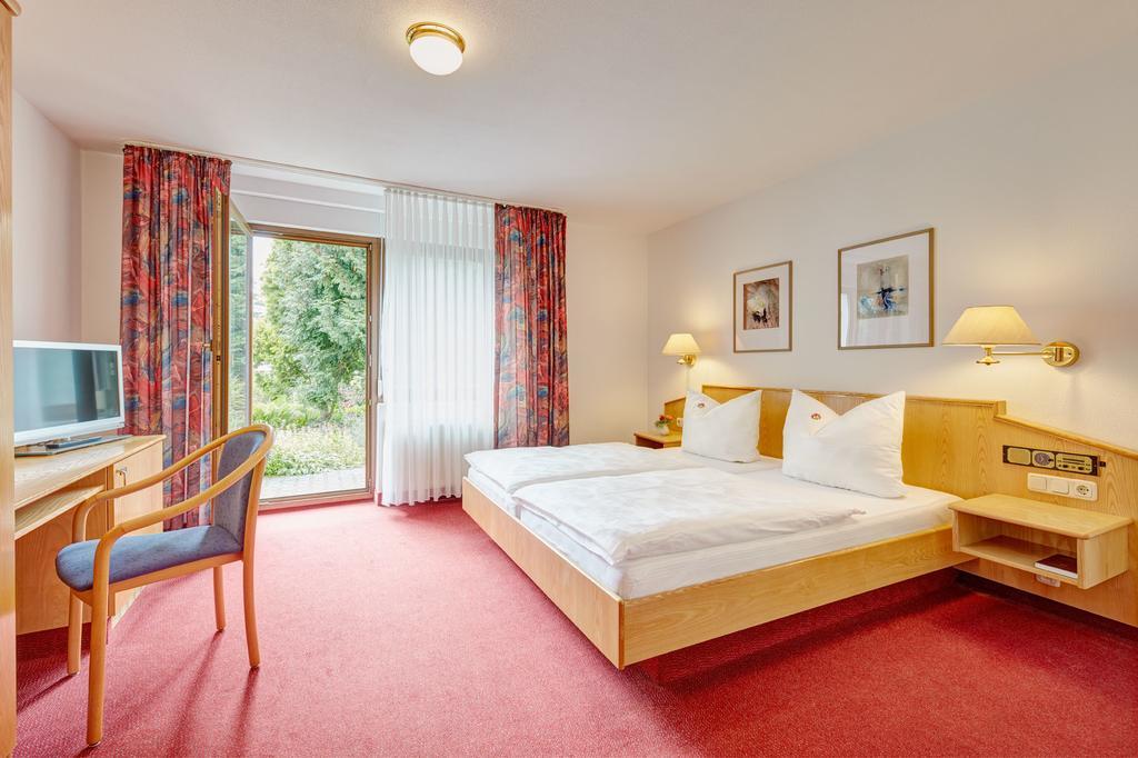 Hotel Garni Sonnenhof Reichenberg  Zewnętrze zdjęcie