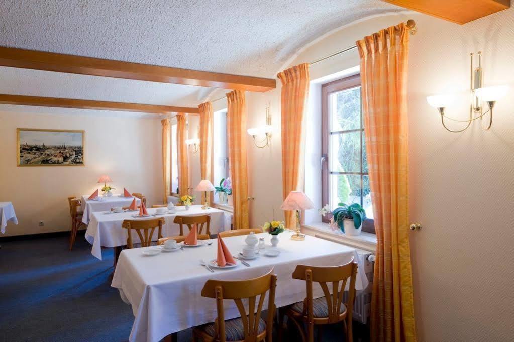 Hotel Garni Sonnenhof Reichenberg  Zewnętrze zdjęcie